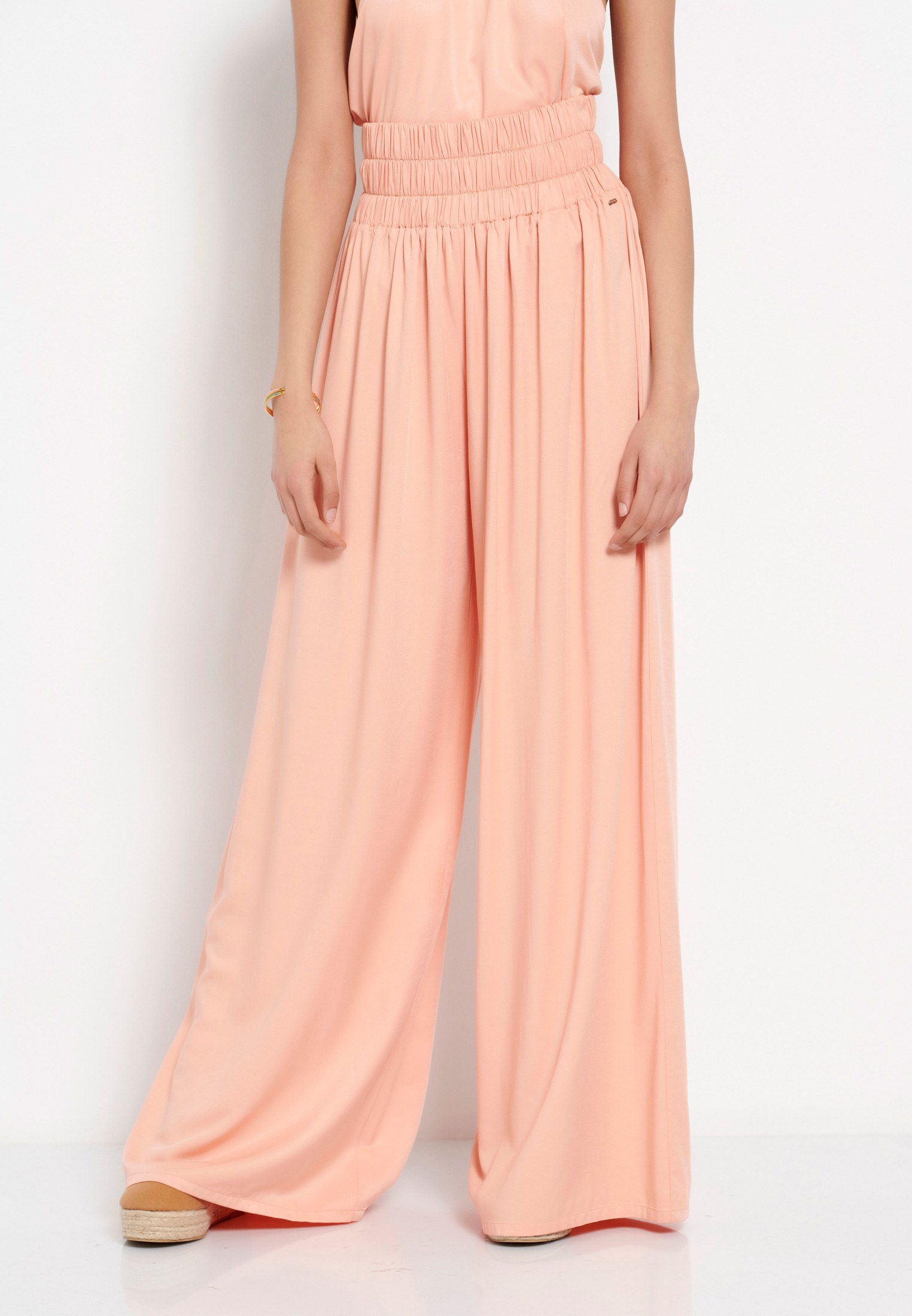 Wide leg fit παντελόνα από βισκόζη με ελαστική μέση