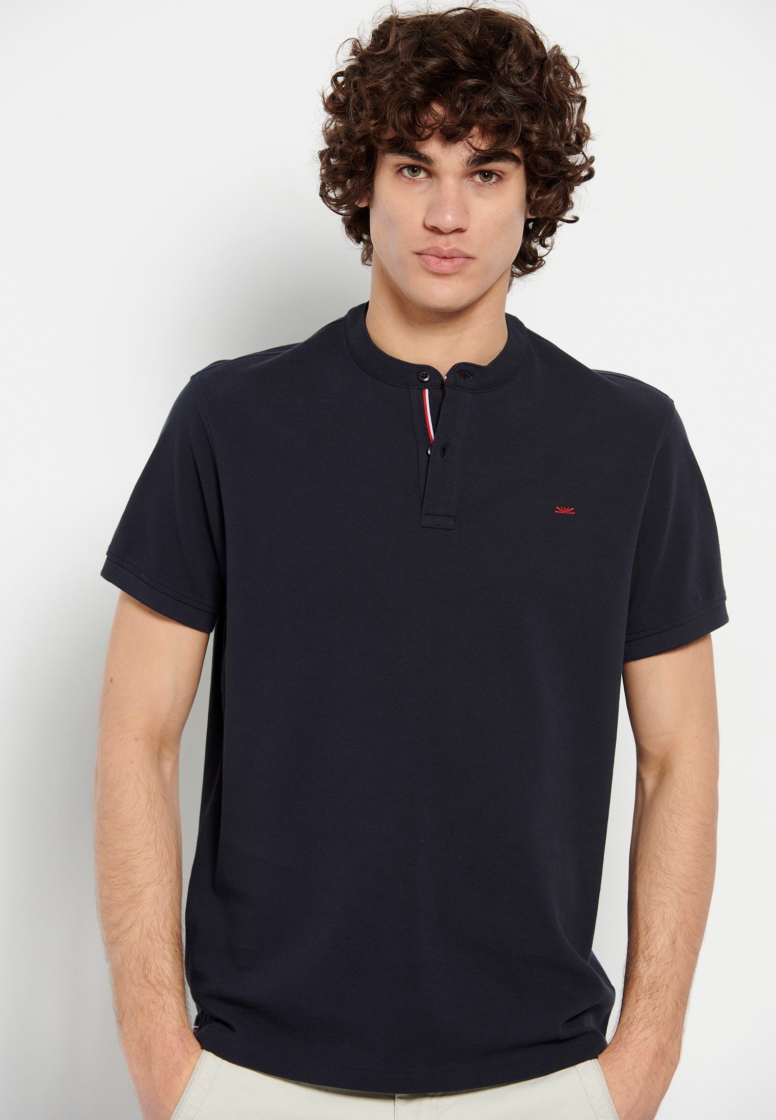 Μπλούζα polo με λαιμό mao