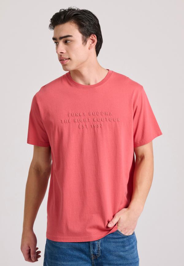 T-shirt με embossed τύπωμα στο στήθος