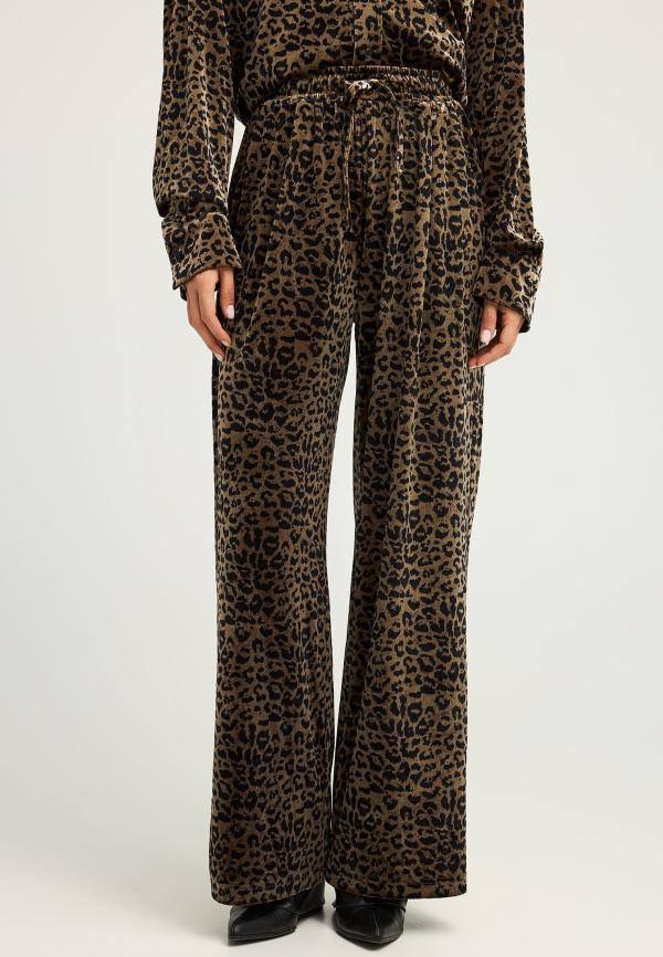 Βελουτε παντελόνι φόρμας με animal print