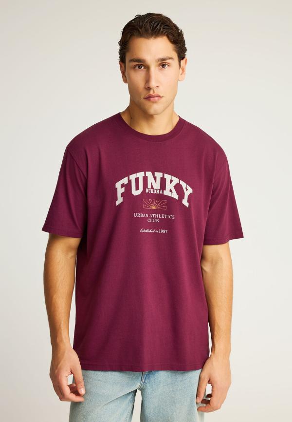 T-shirt με branded τύπωμα στο στήθος