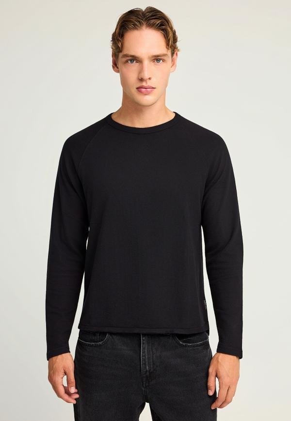 Regular fit t-shirt με raw edges