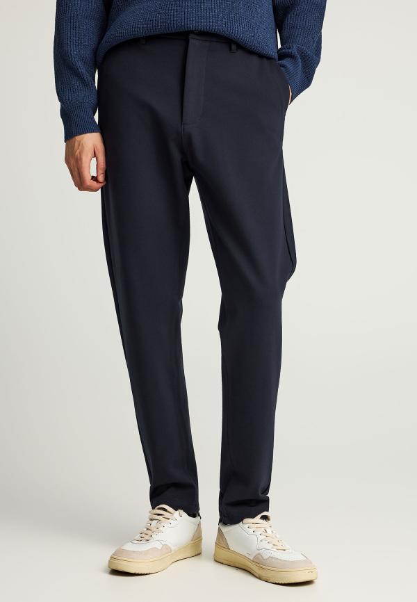 Ανδρικό chino παντελόνι σε tapered γραμμή
