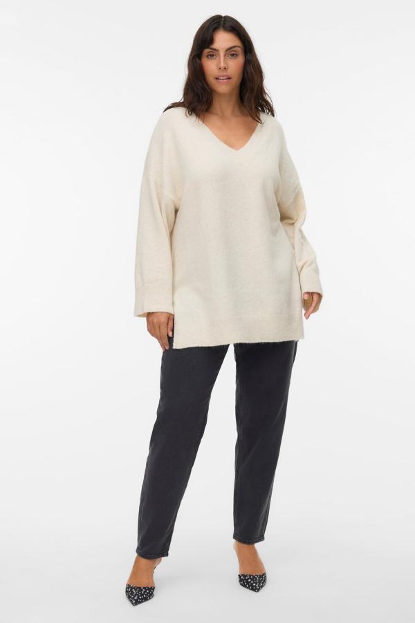 Τζιν σε mom fit γραμμή VERO MODA